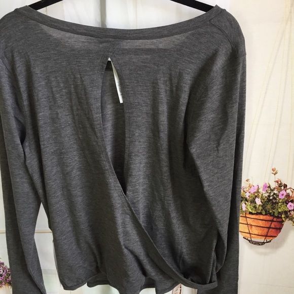 NWT HBLK LULULEMON WILD TWIST LONG SLEEVE - - 10 - Picture 4 of 6